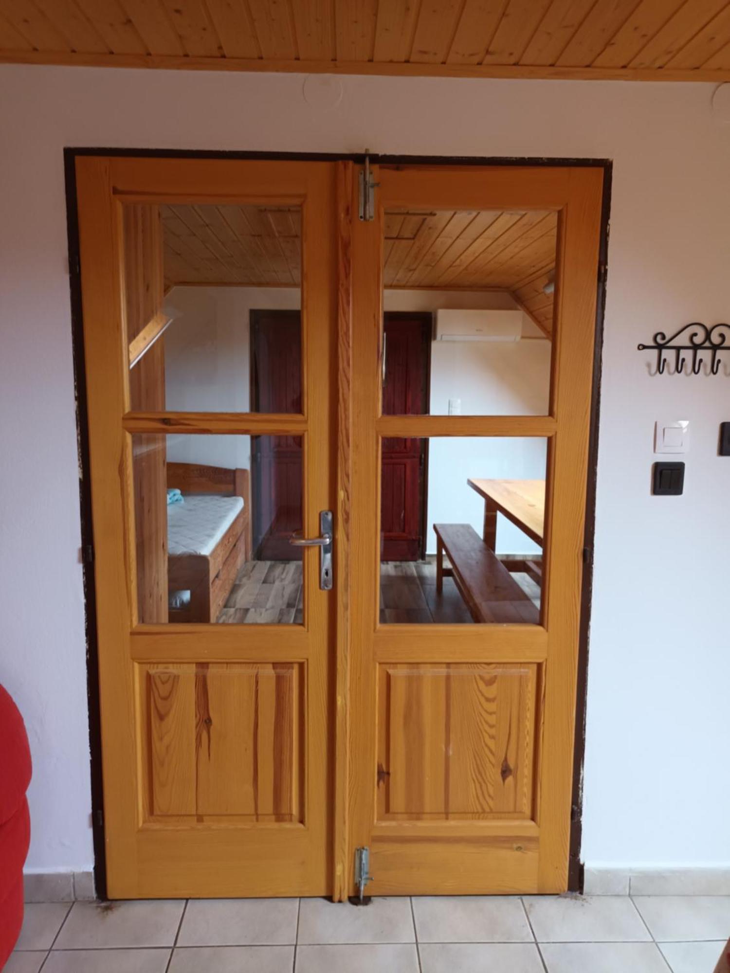 Keknefelejcs Vendeghaz Apartment Tapolca Ngoại thất bức ảnh